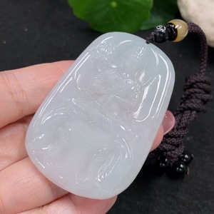 F32809453 翡翠普贤挂件 货品总重32.3克（含绳重）
