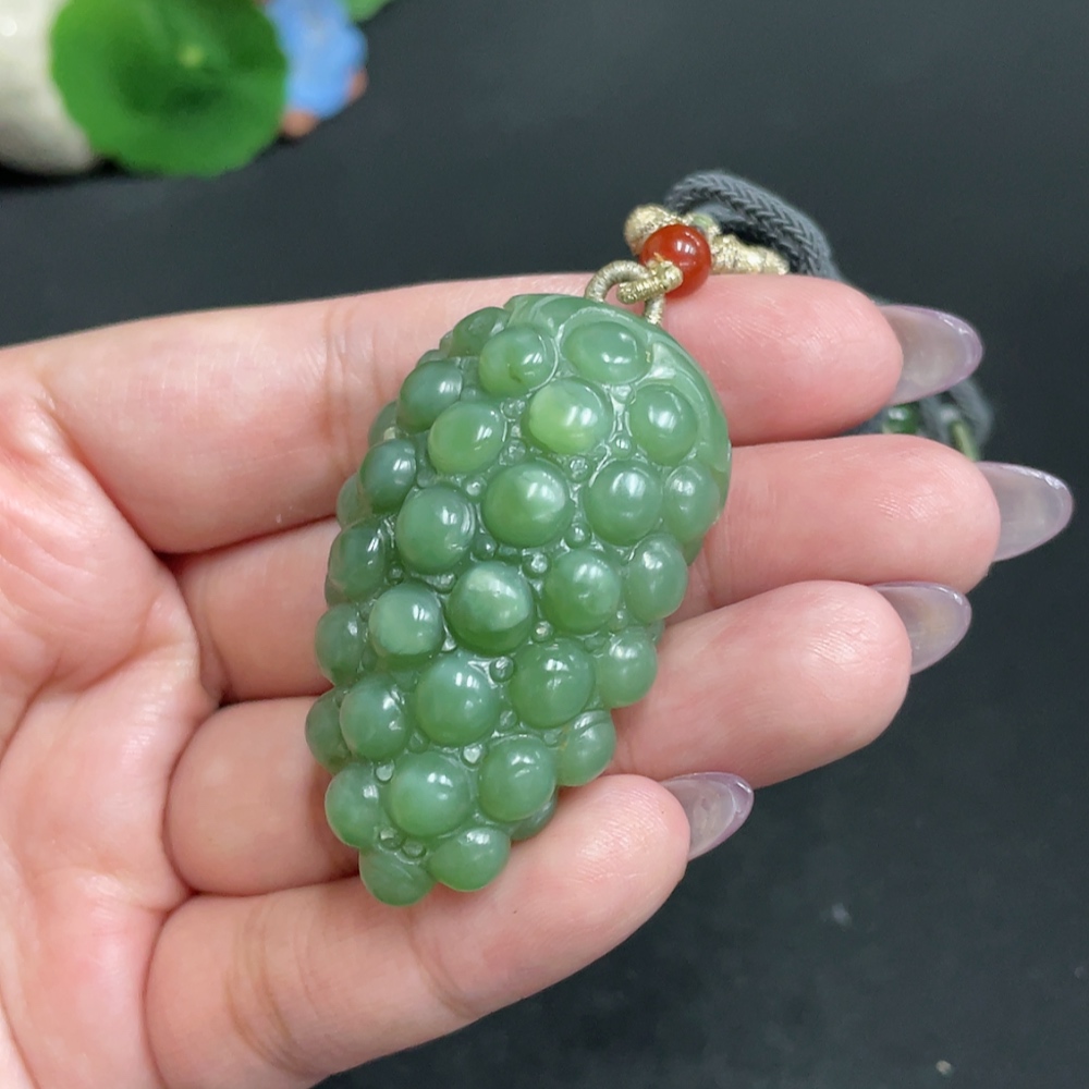 H33863021 Hetian Jade Pendant, Many Children Many Blessings