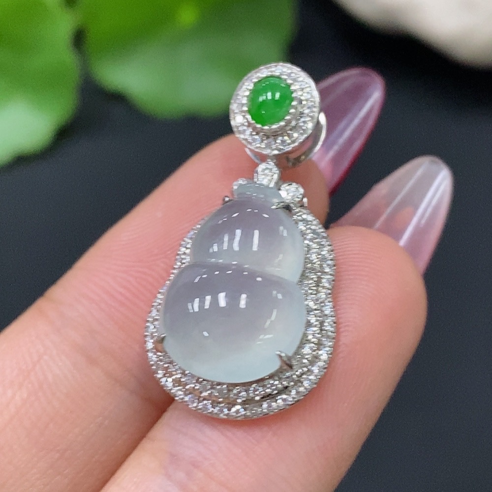 F25885570 Jadeite Inlaid with 18k Gold, Total Weight Approx. 3.38g