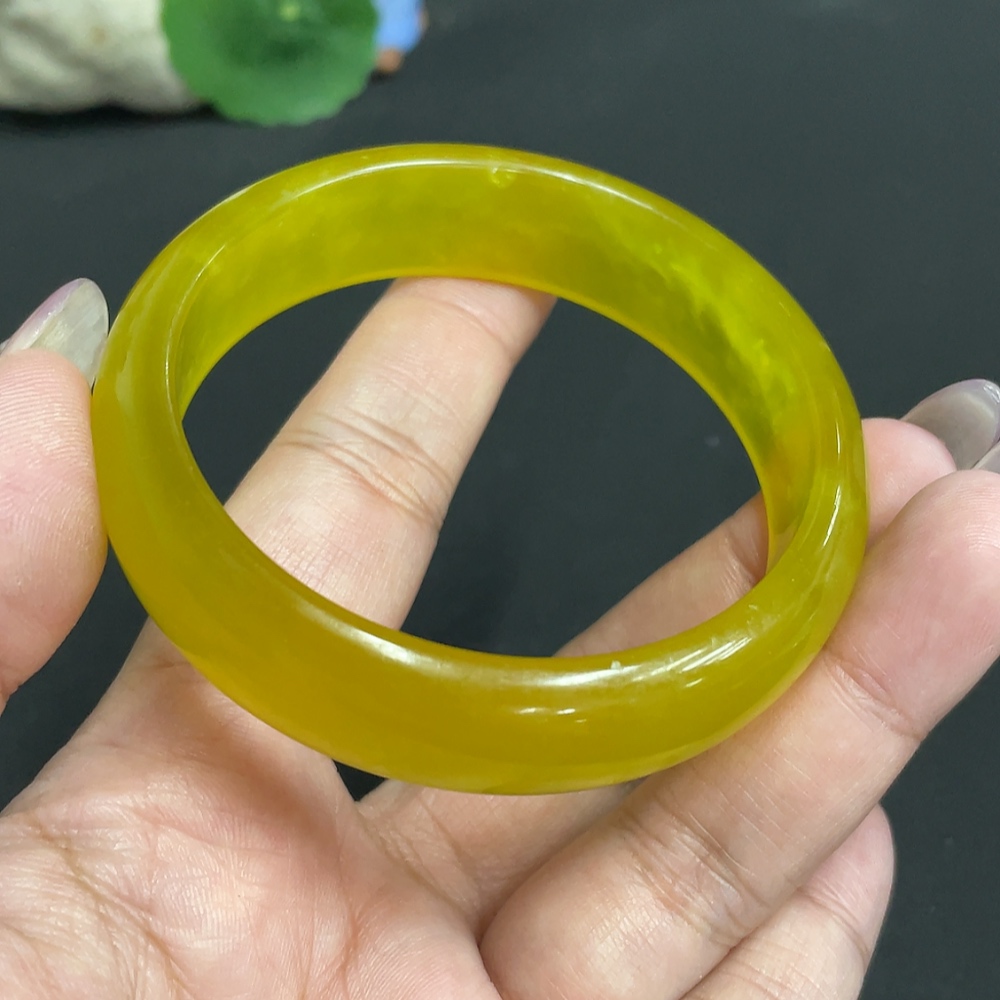 H34972625 Xiuyu (Serpentine Jade) Round Bracelet Size 58 Total Weight Approx. 49.5g