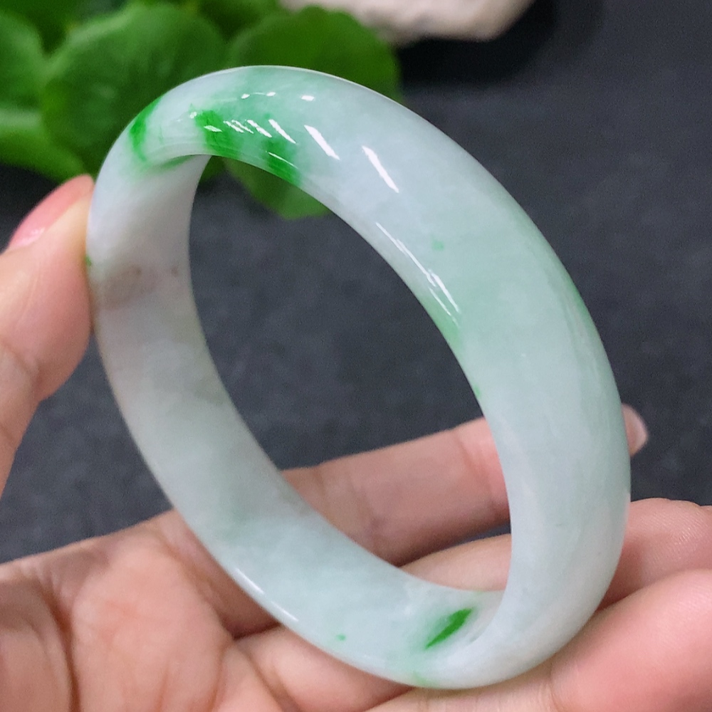 F34030610 Jadeite Round Bracelet Size 54mm Total Weight Approximately 42.86g
