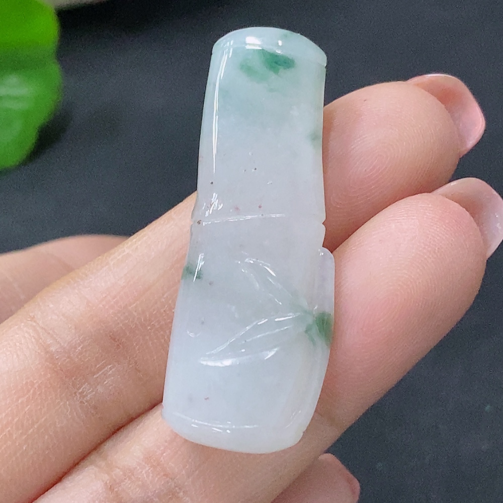 F27089779 Jadeite Pendant Bamboo Section Total Weight Approx. 7.69g