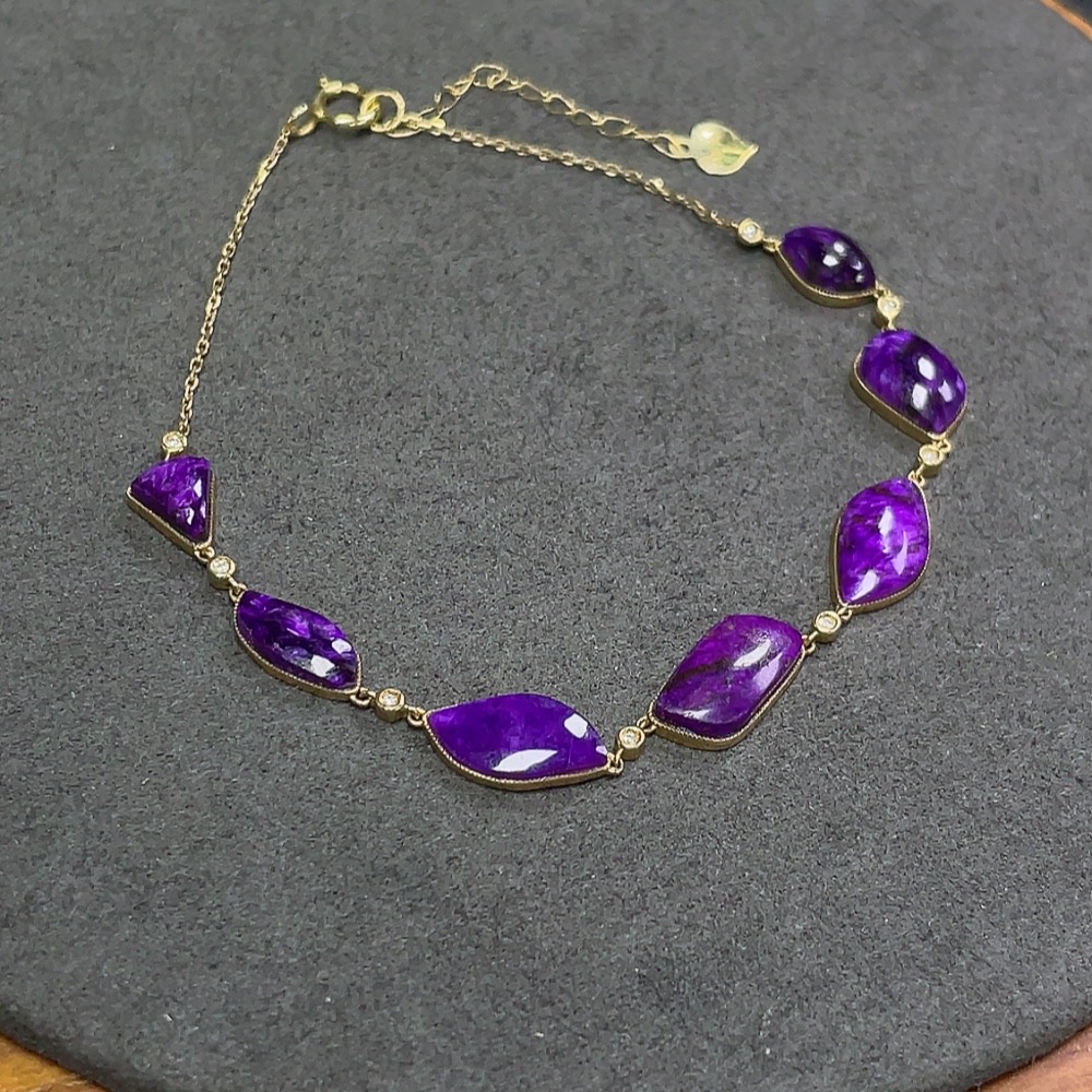 C31654975 Sugilite Bracelet with Other Mineral Components, Main Body Au 63%, Chain 18k Gold, Total Weight Approx. 2.74g, Stone Size 4.3-5.2mm