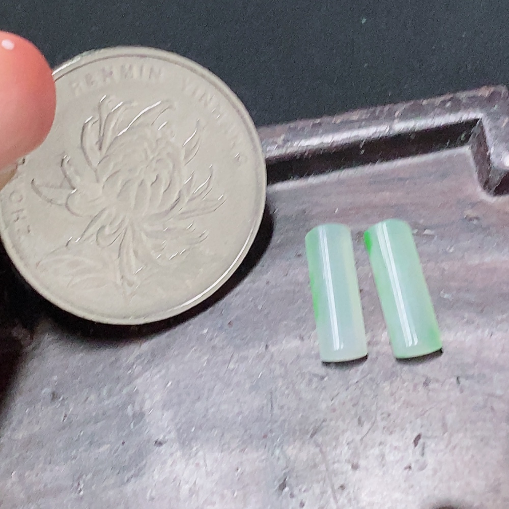 F28199691 Jadeite Inlaid Pieces Sell as a Lot