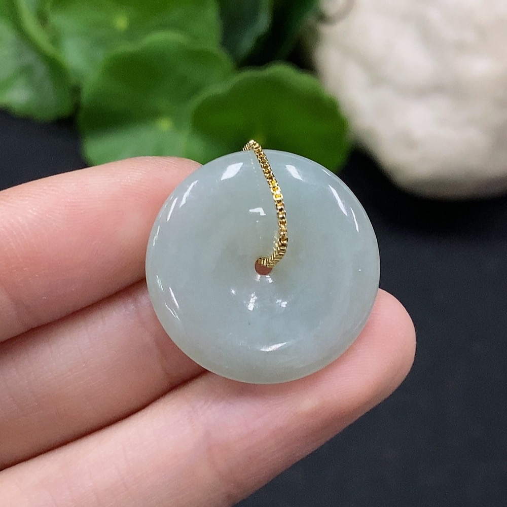 F35165698 Jadeite Peace Knot Pendant Total weight about 8g (non-gold inlaid)