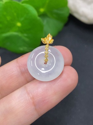 F42971675 翡翠平安扣 18K金 货品总重约2.6克（配镶钻石）