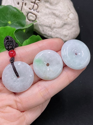 F33892984 Jadeite Peace Pendant with Non-Grade A Bead