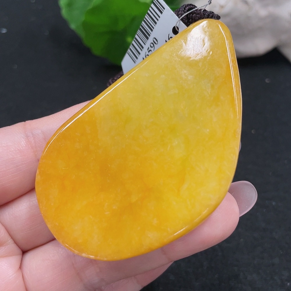 F34966345 Jadeite Enlightenment Pendant