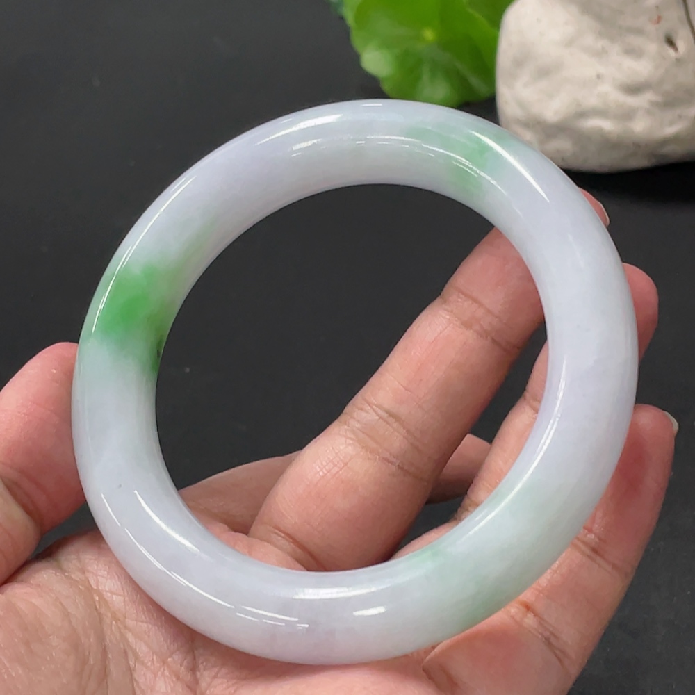 F34018450 Jadeite Round Bangle, Total Weight Approx. 83.6g, Size 58