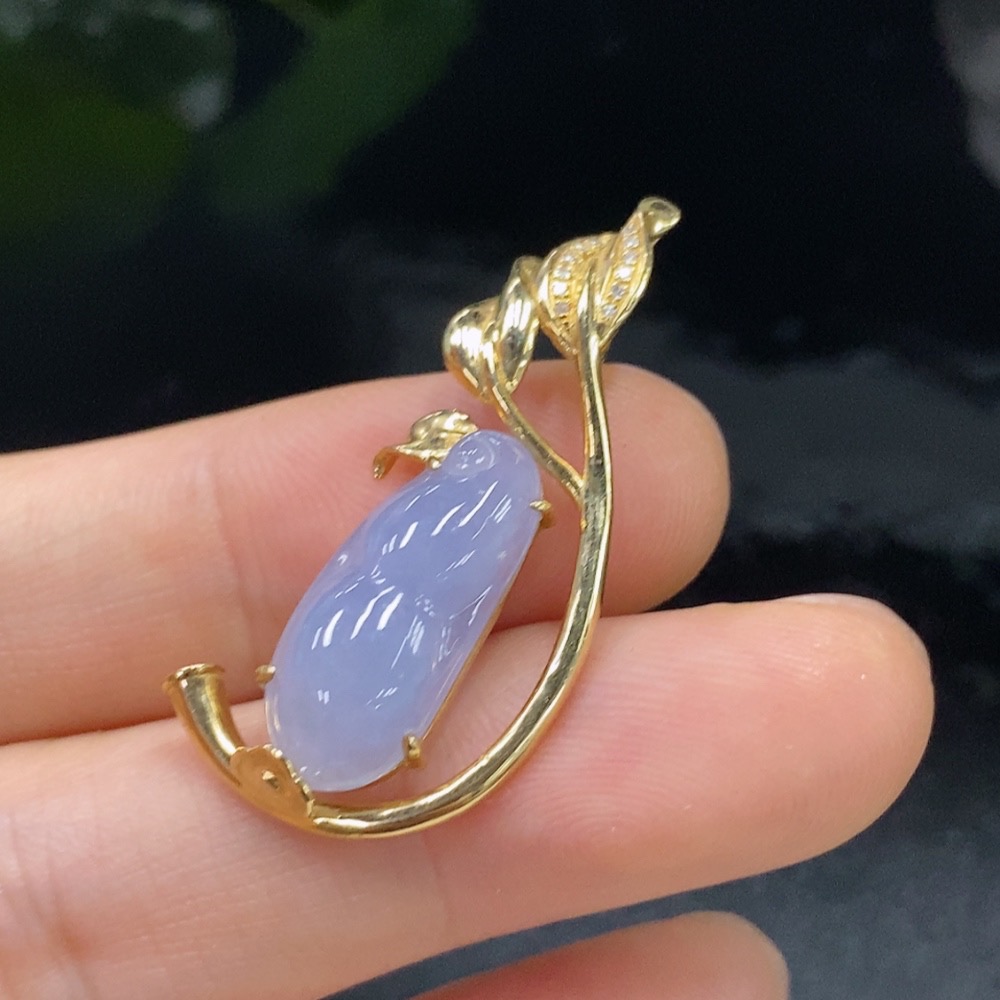 F27143384 Jadeite Inlaid Piece, 18K Gold Setting with Diamond Accents, Total Weight Approx. 3.05g