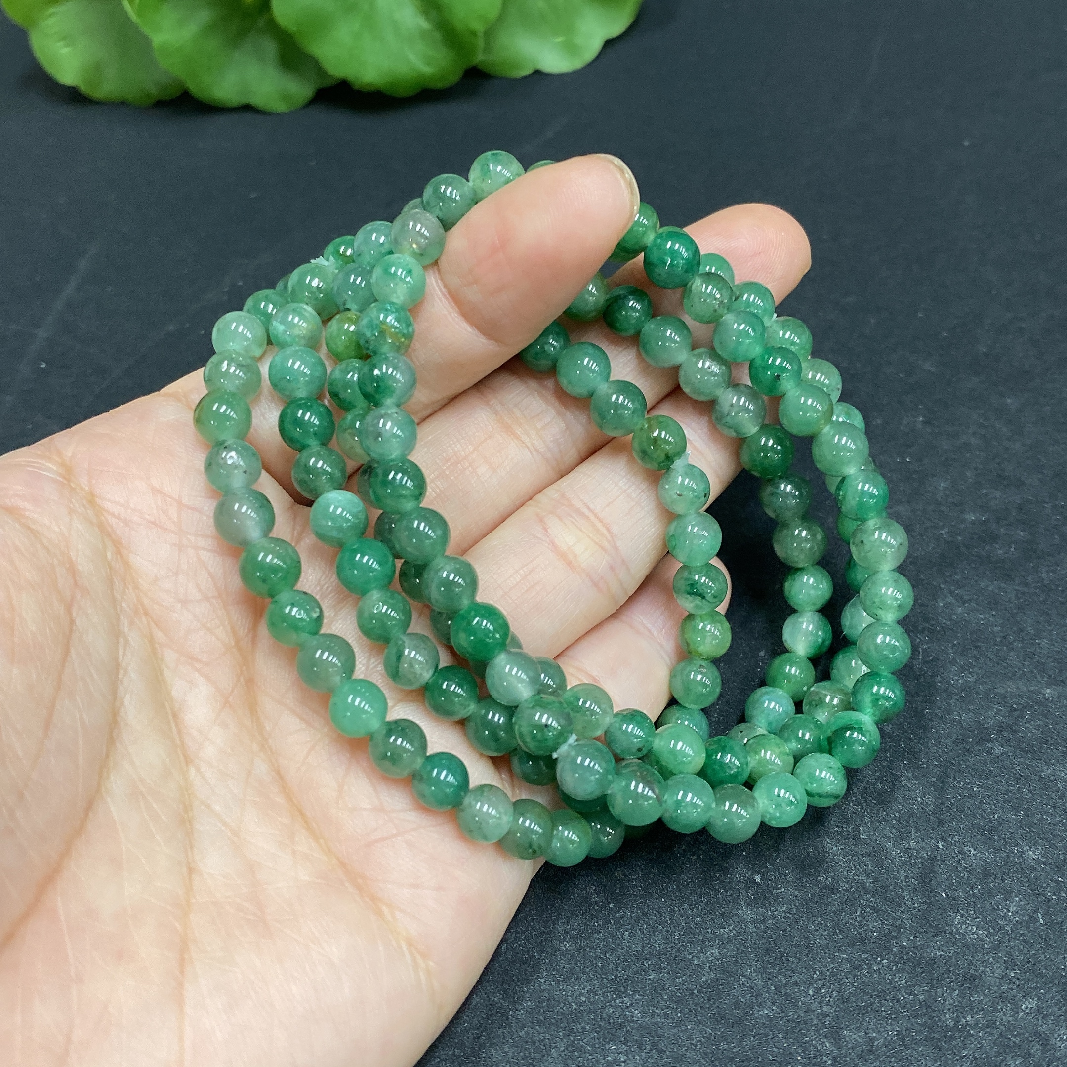 H33940178 African Emerald (Dulong Jade)