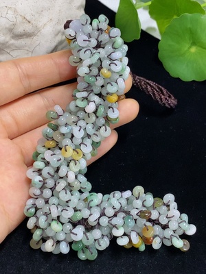 F42978465 翡翠挂件 配珠非A 含绳货品总重约86.85g  珠形非A