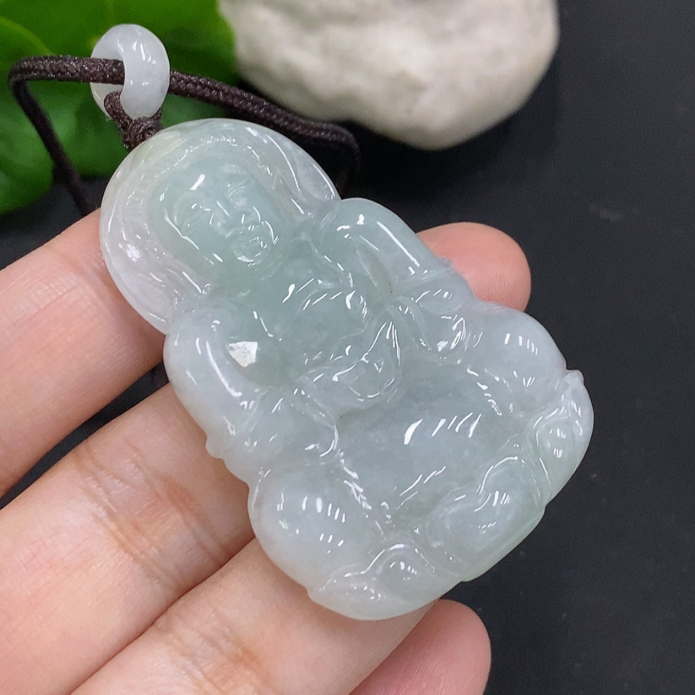 F35126230 Jadeite Guanyin Pendant Total Weight Including Rope Approx. 20.1g (Matching Beads Non-Grade A)