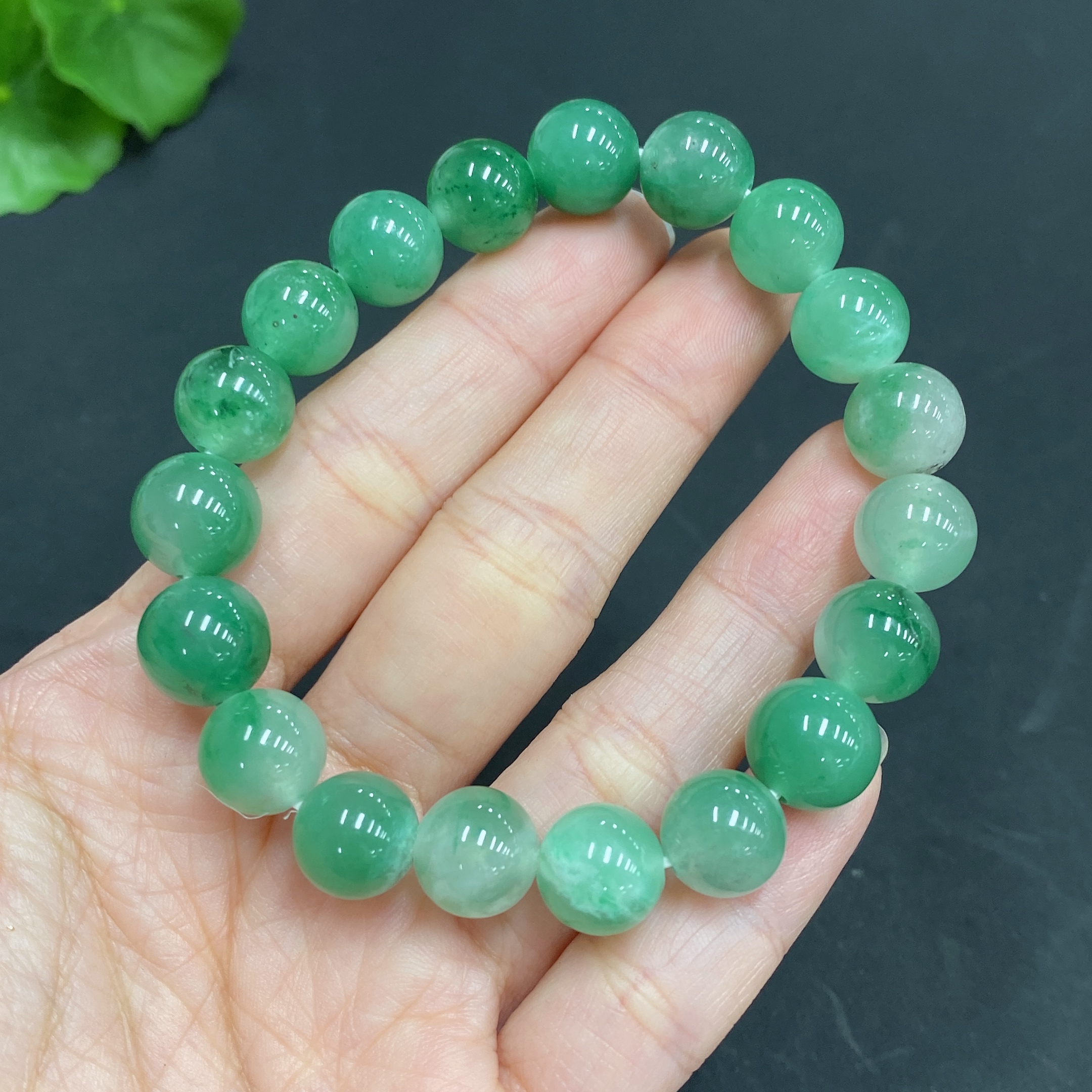 H22526742 Dulong Jade Bead Bracelet 10.4mm Approx. Total Weight 26.1g Approx.