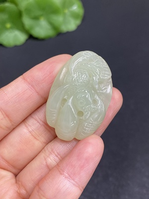 H31693903 Hetian Jade Pendant - Seize the Opportunity - Total Weight Approx. 13.1g