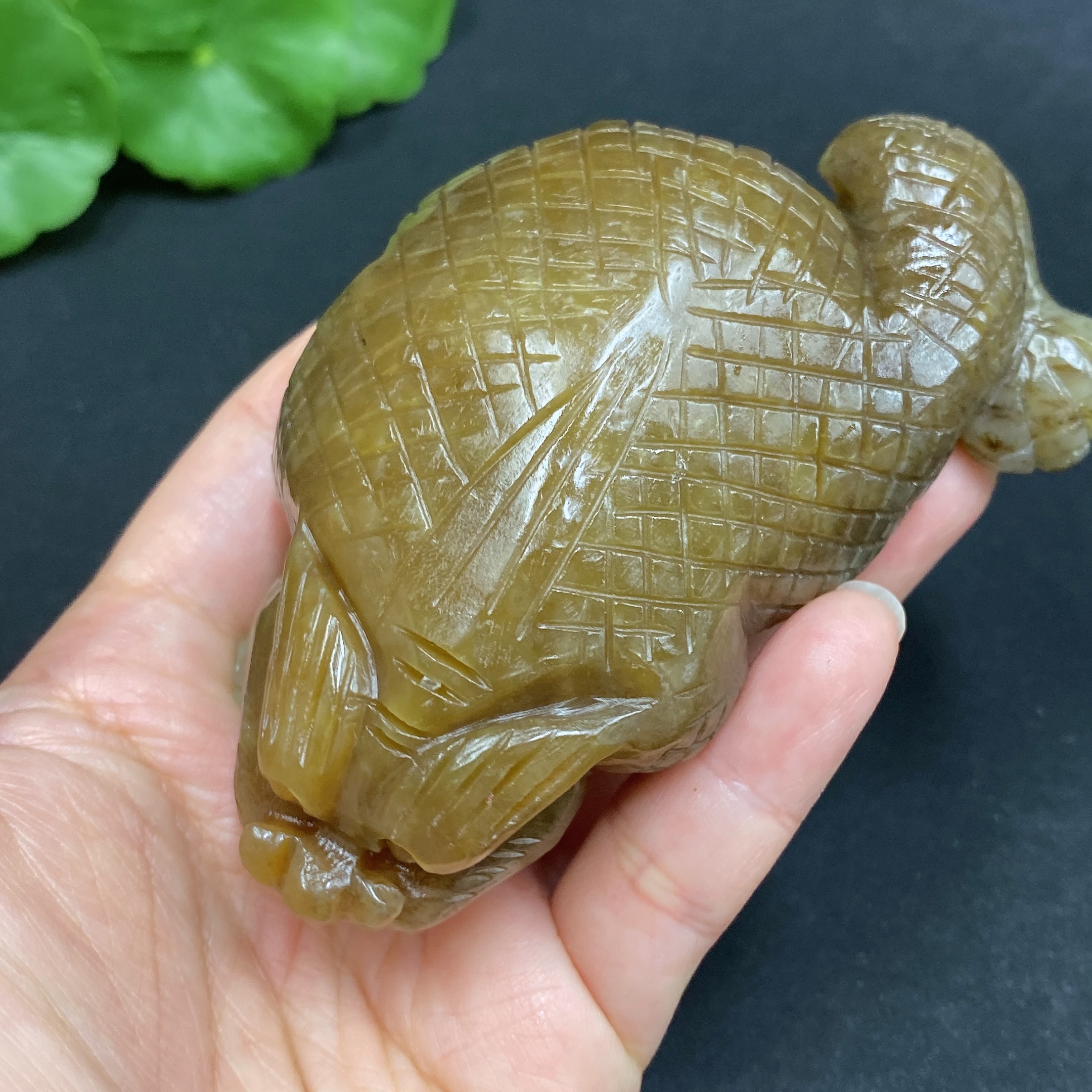 H30546006 Hetian Jade Ornament - Three-Legged Golden Toad