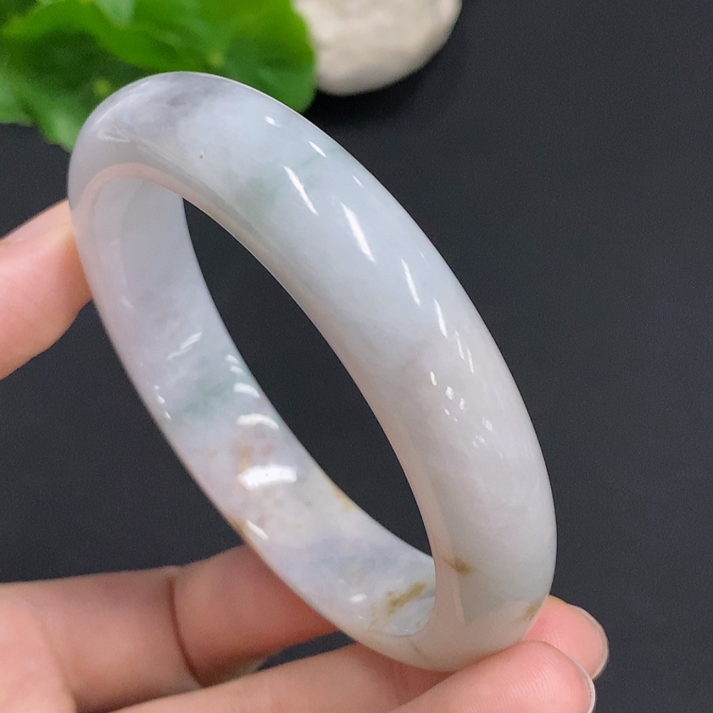 F31625257 Jadeite Regular Bangle, Total Weight Approx. 62g, Inner Diameter 57.5