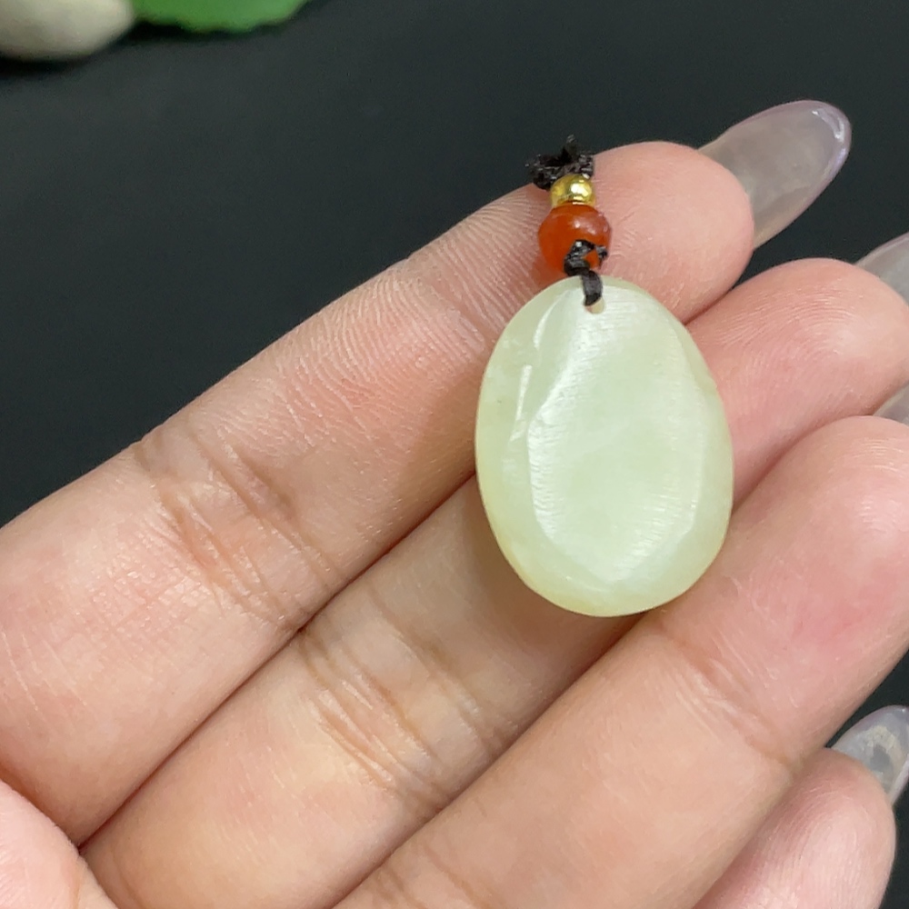 H34956478 Hetian Jade Pendant  Prosperity in Bloom  Total Weight: approx. 4.7g (including rope)