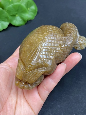 H30546006 Hetian Jade Ornament - Three-Legged Golden Toad