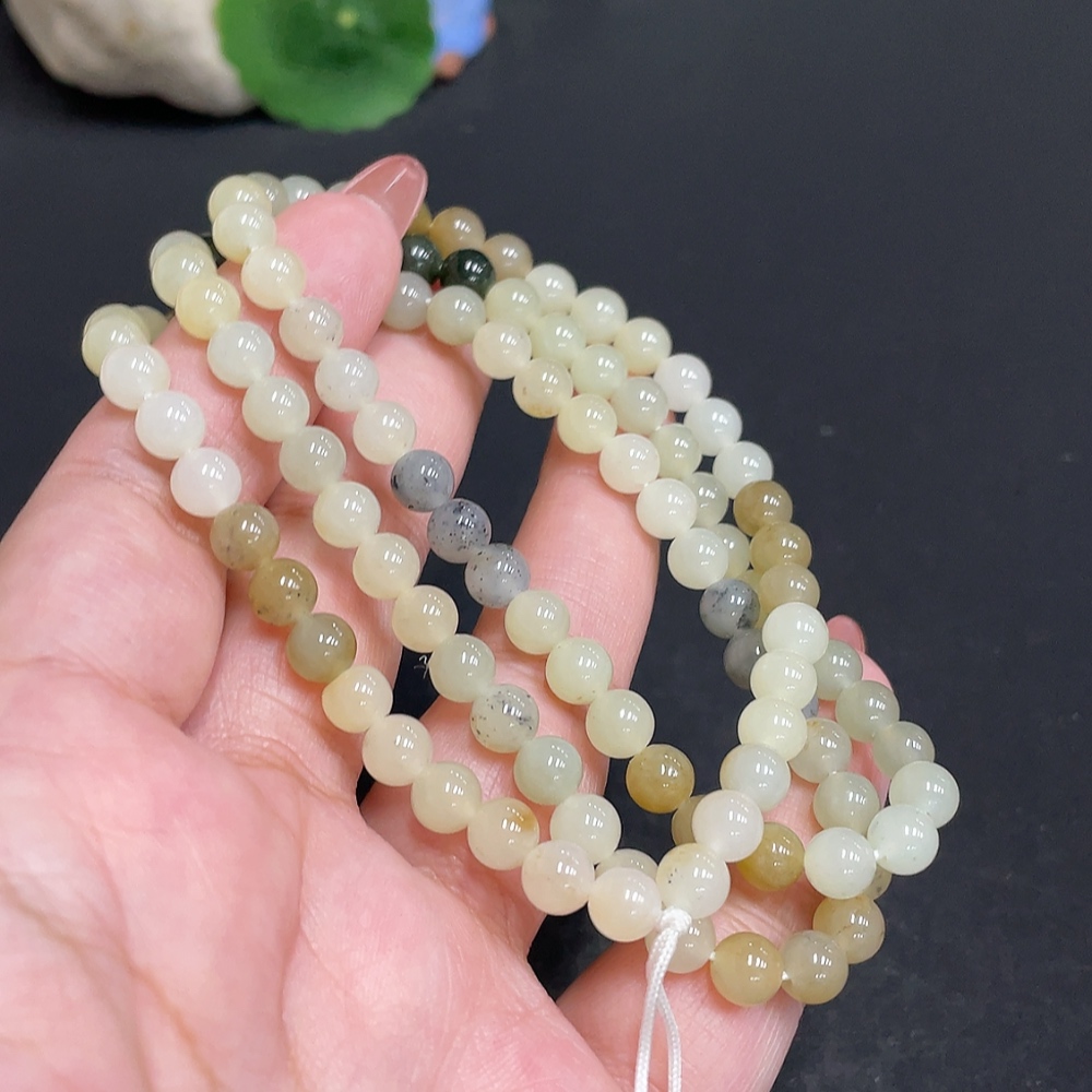 H34010349 Hetian Jade Bead Necklace, Approx. 5.9 mm, Total Weight About 36.8g