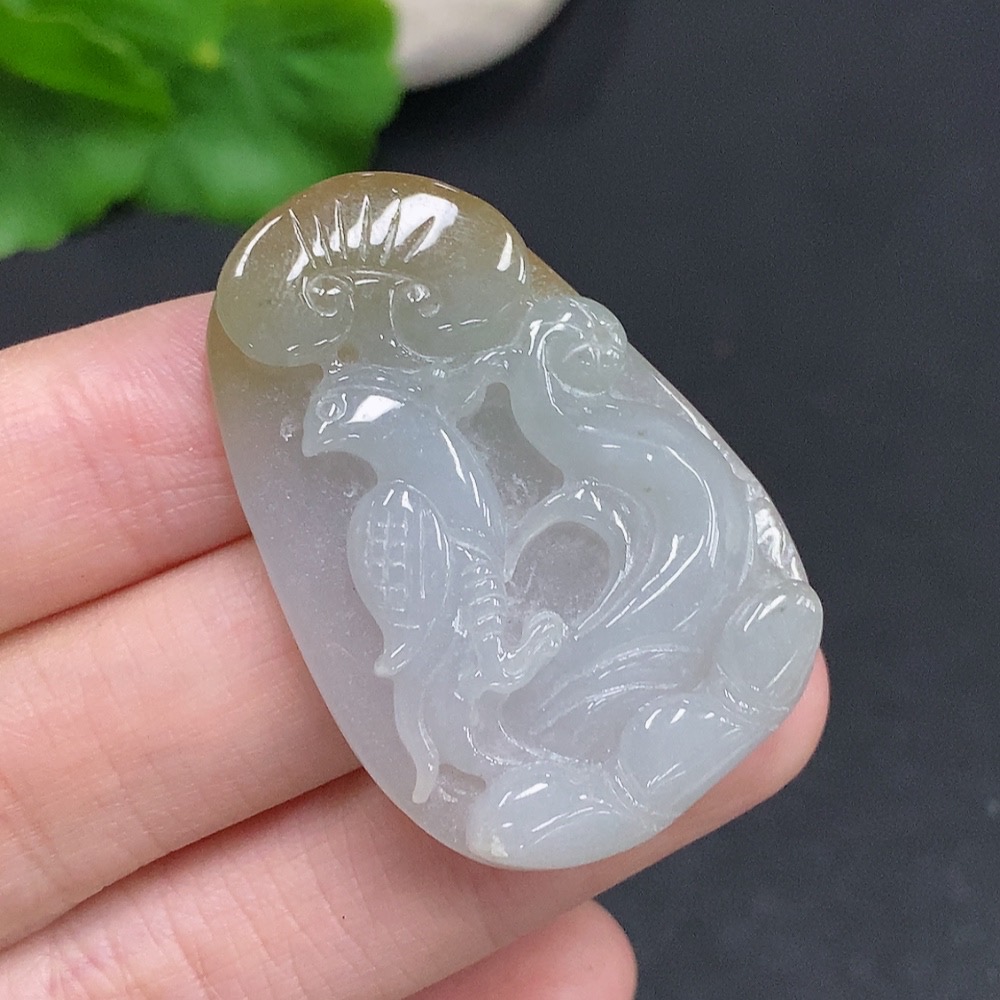 F33878284 Jadeite Parrot Pendant Total Weight Approx. 13.1g