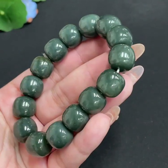 H32736793 Hetian Jade Bracelet, Approx. 13.8mm, Total Weight Approx. 70.7g