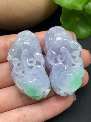 F45356053 翡翠挂件 一手走 总重约60.69g