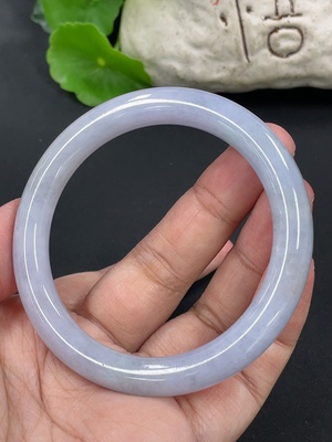 F42952870 翡翠圆条手镯 货品总重约38.75g  54.3圈口