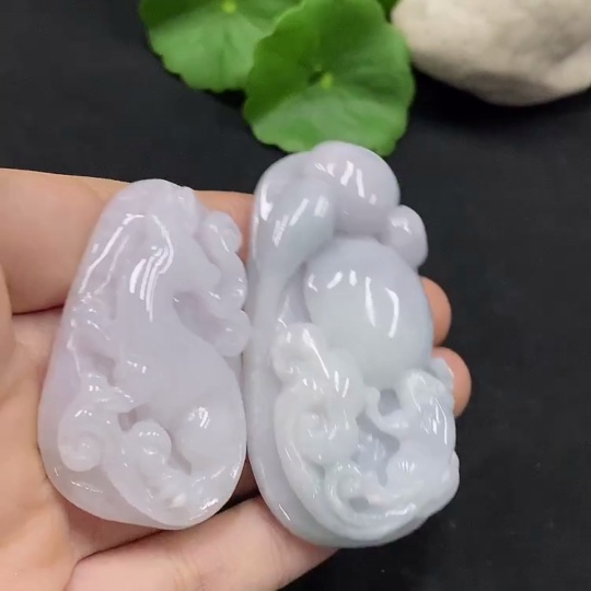 F30496968 JadeitePendant