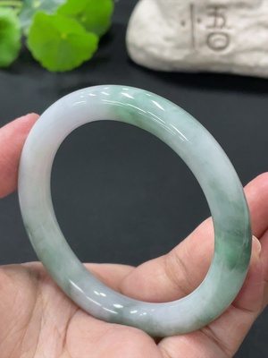 F33838256 JadeiteRound Bangle Bracelet, Total Weight Approx. 48.7g, Inner Diameter 55.7