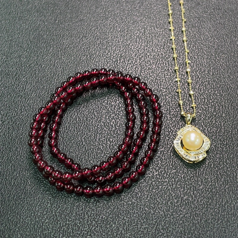 C34949908 Garnet Bead Strand + Pearl Necklace Non-Gold Total Weight Approx. 33.94g Sell as a Lot