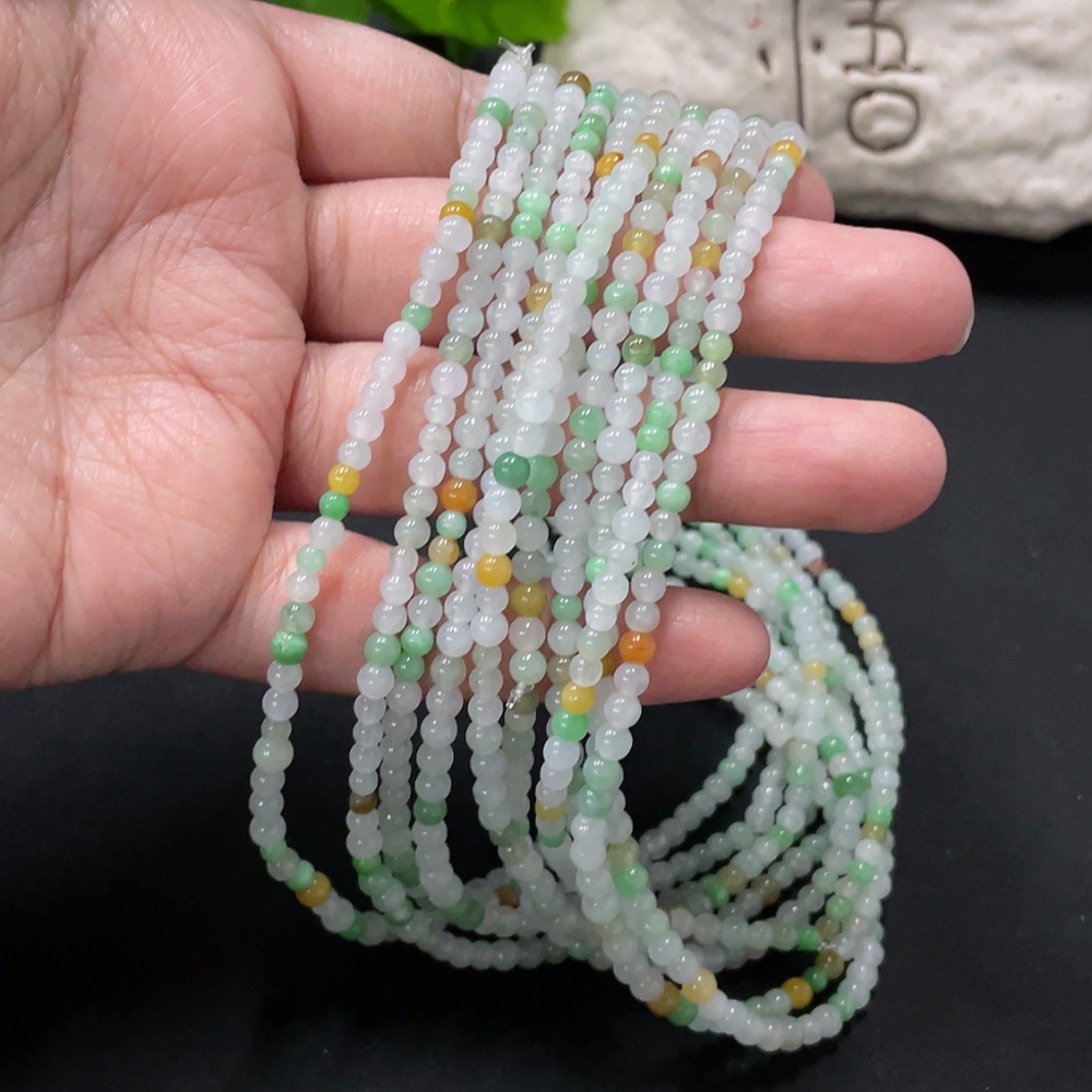 F35080967 Jadeite Bead Necklace approx. 3.7mm