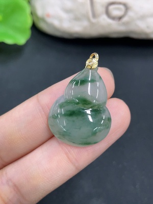 F46571073 翡翠挂件 18k 配镶钻石  货品总重约4.6g