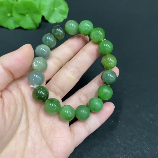 H32814023 Hetian Jade Bracelet, approx. 11.8mm beads, total weight about 45.5g