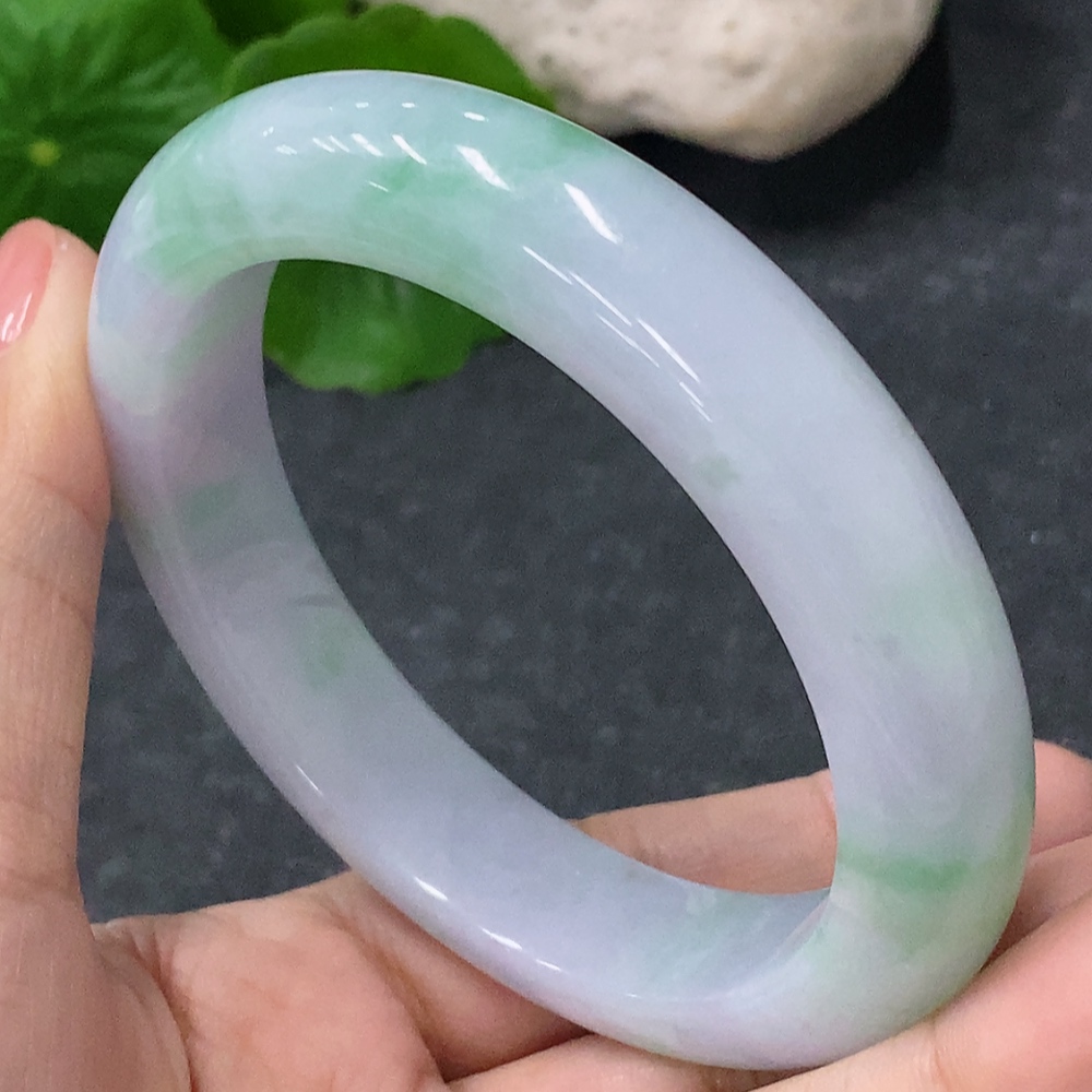 F34977176 Jadeite Round Bangle Size 56.3mm Total Weight Approx.66.18g With Damage/Crack