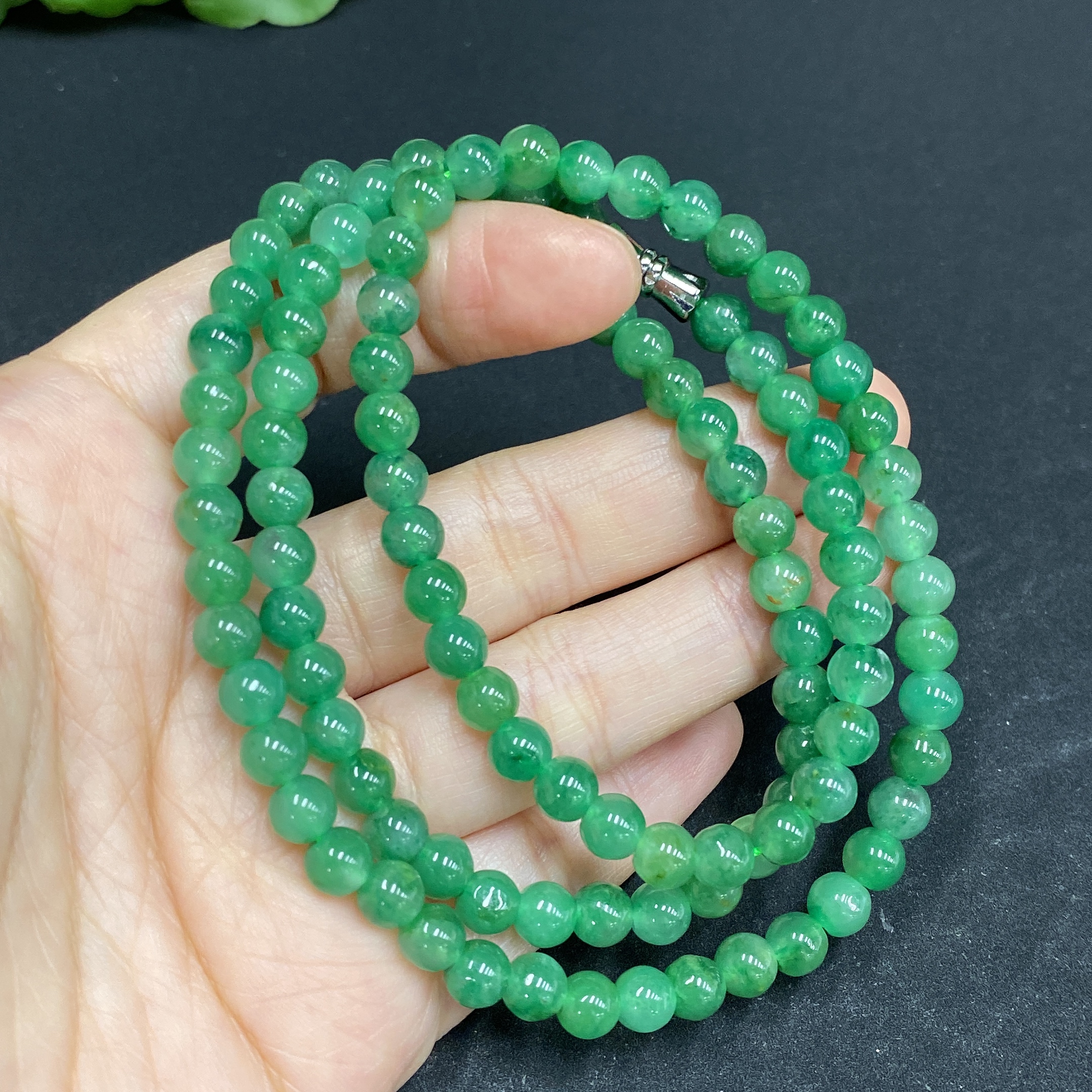 H33903333 African Emerald (Dulong Jade)