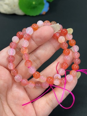 H41946991 盐源玛瑙手串 卡6.9mm左右 仅红色 货品总重约26.2g