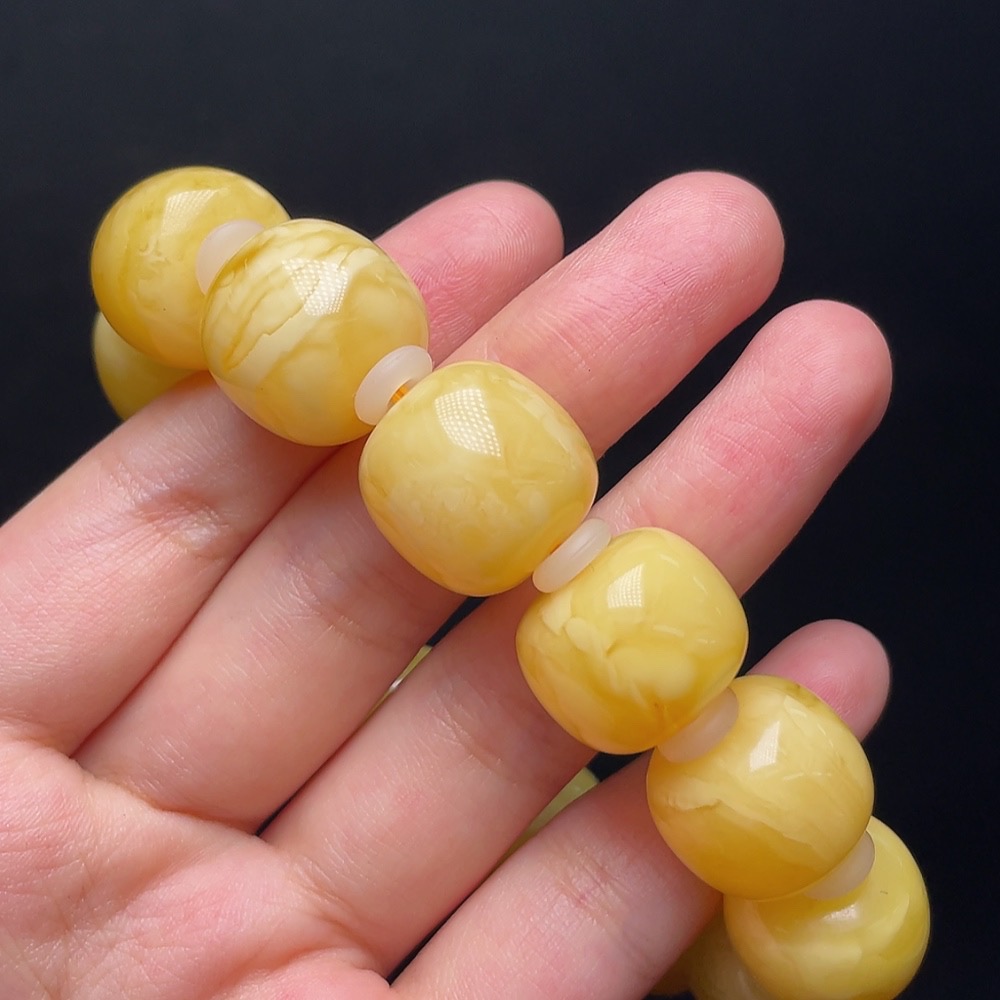 C31681091 Amber Honey Wax Bracelet with Partial Repairs Visible, Total Weight Approx. 39.1g, Size Around 17.1mm