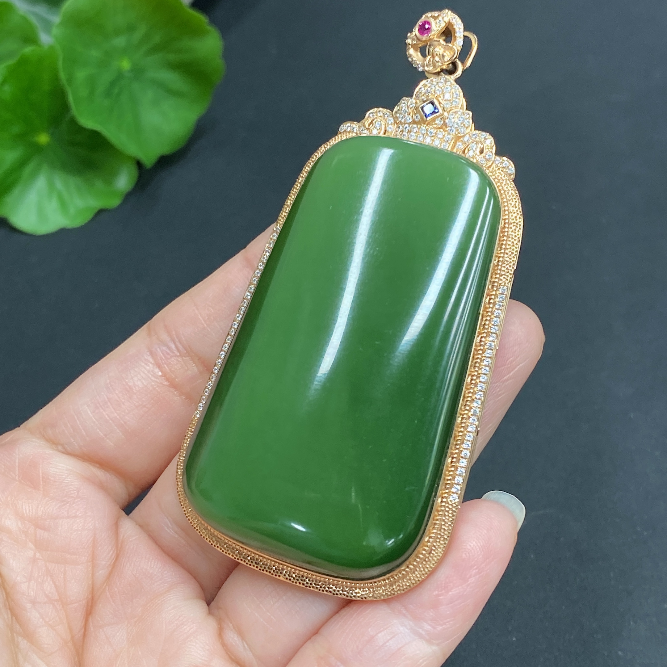 H22506866 Hetian Jade Inlaid Plain Pendant 18k Gold Total Weight About 37.7g