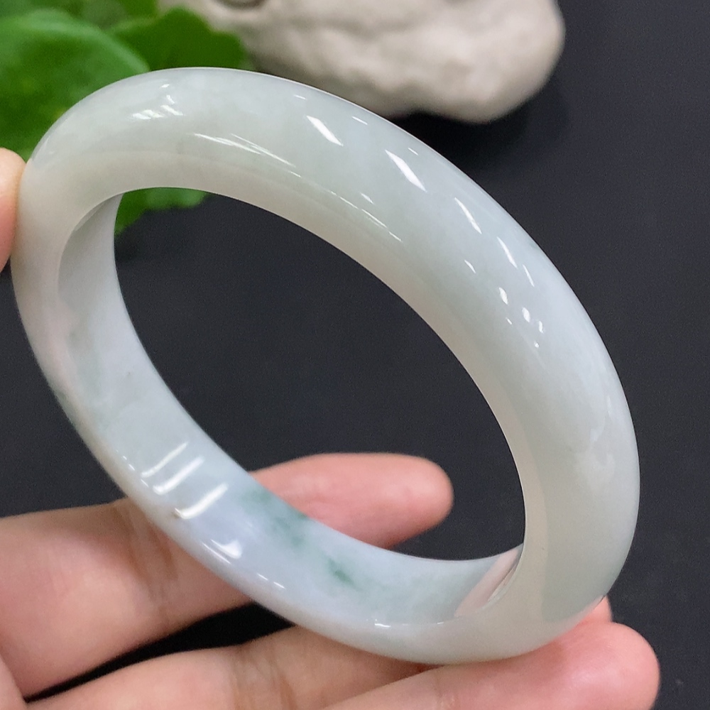 F35157095 Jadeite Round Bangle Size 57.7 Total Weight Approx. 62.4g