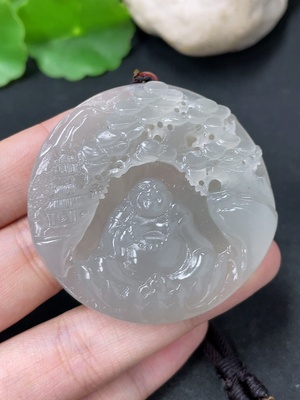 H46574542 和田玉挂件   佛公   货品总重约（含绳）41.2g   配珠非和田玉