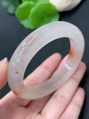 H41945375 非洲翠（独龙玉）正圈手镯  圈口53.8   货品总重约49.8g
