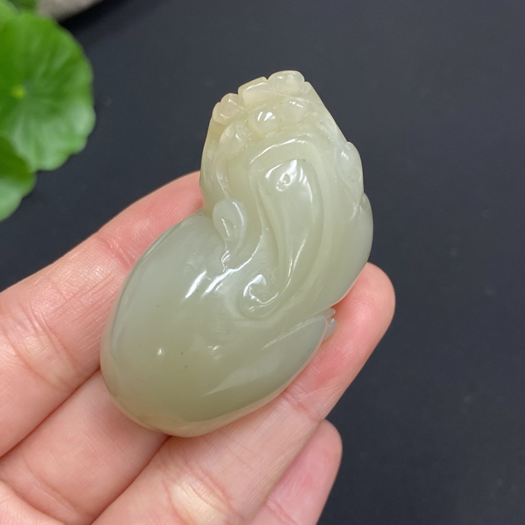 H24782135 Hetian Jade Pendant, Auspicious Beast, Total Weight Approx. 46.4g