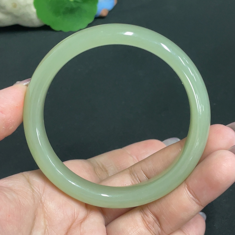 H33939600 Hetian Jade Round Bracelet Size 60.3 Total Weight Approx. 49.7g