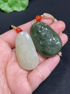 H35111160 Hetian Jade Pendant Guanyin Auspicious Beast