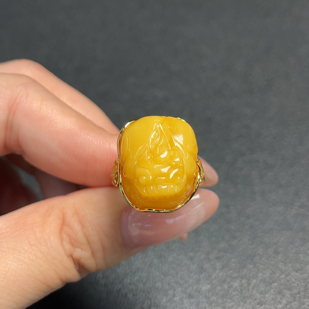 C33922308 Amber Beeswax Ring Adjustable Non-Gold Total Weight Approx.5g Colorless Coating