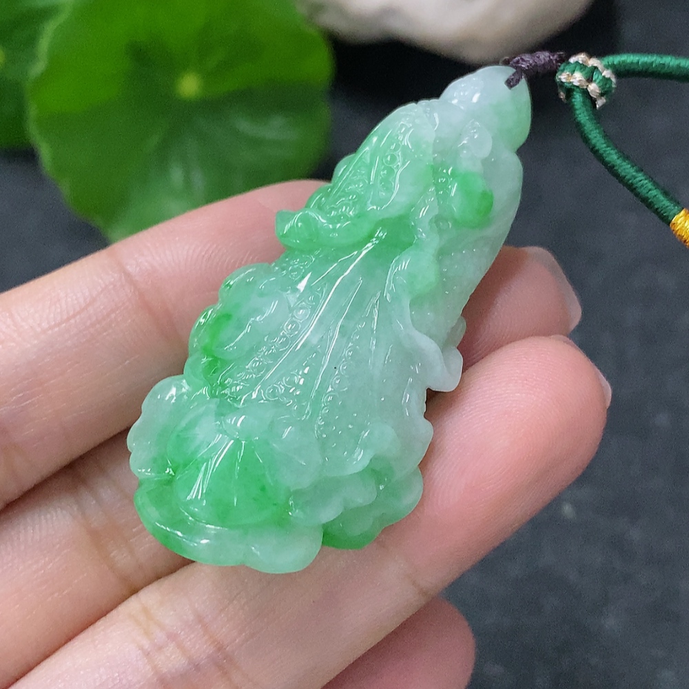 F34997809 Jadeite Pendant Cabbage Total Weight Approx. 18.7g with Rope