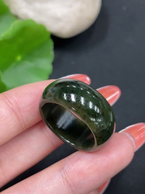 H34017801 Hetian Jade Green Jade Ring Size 22 Total Weight Approx. 6.8g