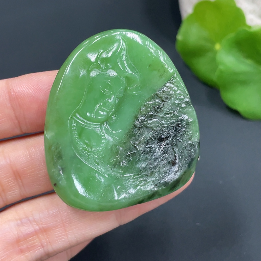 H18020522 Hetian Jade Pendant - Landscape Guanyin, Total Weight Approx. 30g