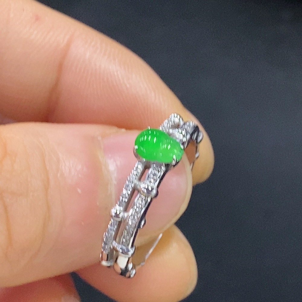 F26970483 Jadeite Inlaid Ring 18k Size 14 Total Weight Approx. 3g